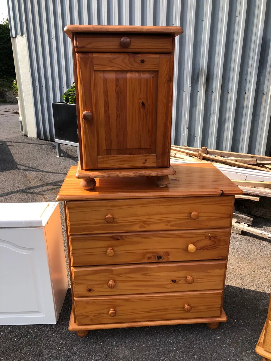 Chest of drawers for sale in Co. Wexford for €35 on DoneDeal