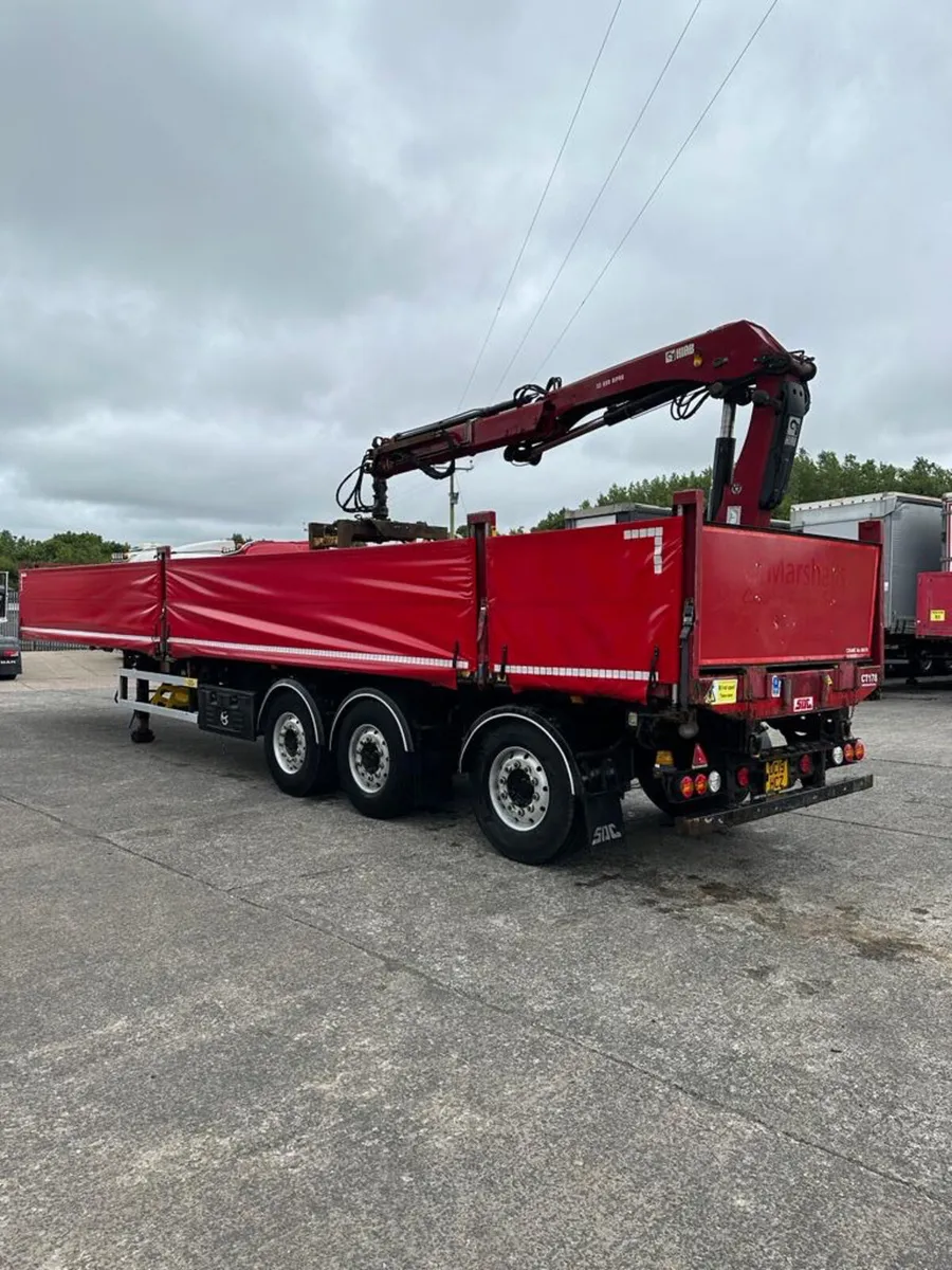 SDC Block Trailer HIAB Crane Rear Stear Axel - Image 2