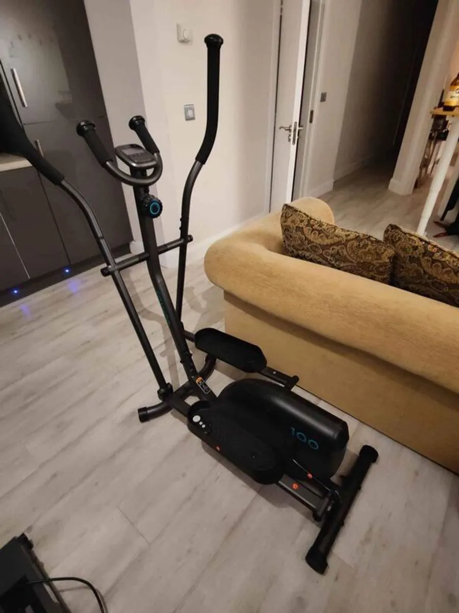 Decathlon DOMYOS Cross Trainer 100 for sale in Co. Tipperary for 145 on DoneDeal