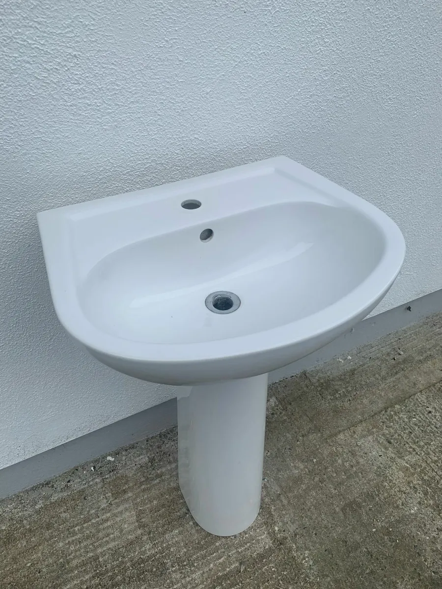 Ceramic Sink with Pedestal - Image 1
