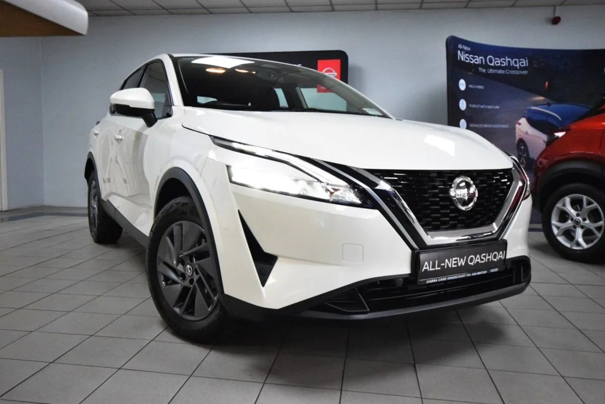 Nissan QASHQAI  10 000 off New Price  1.3 Petrol - Image 1