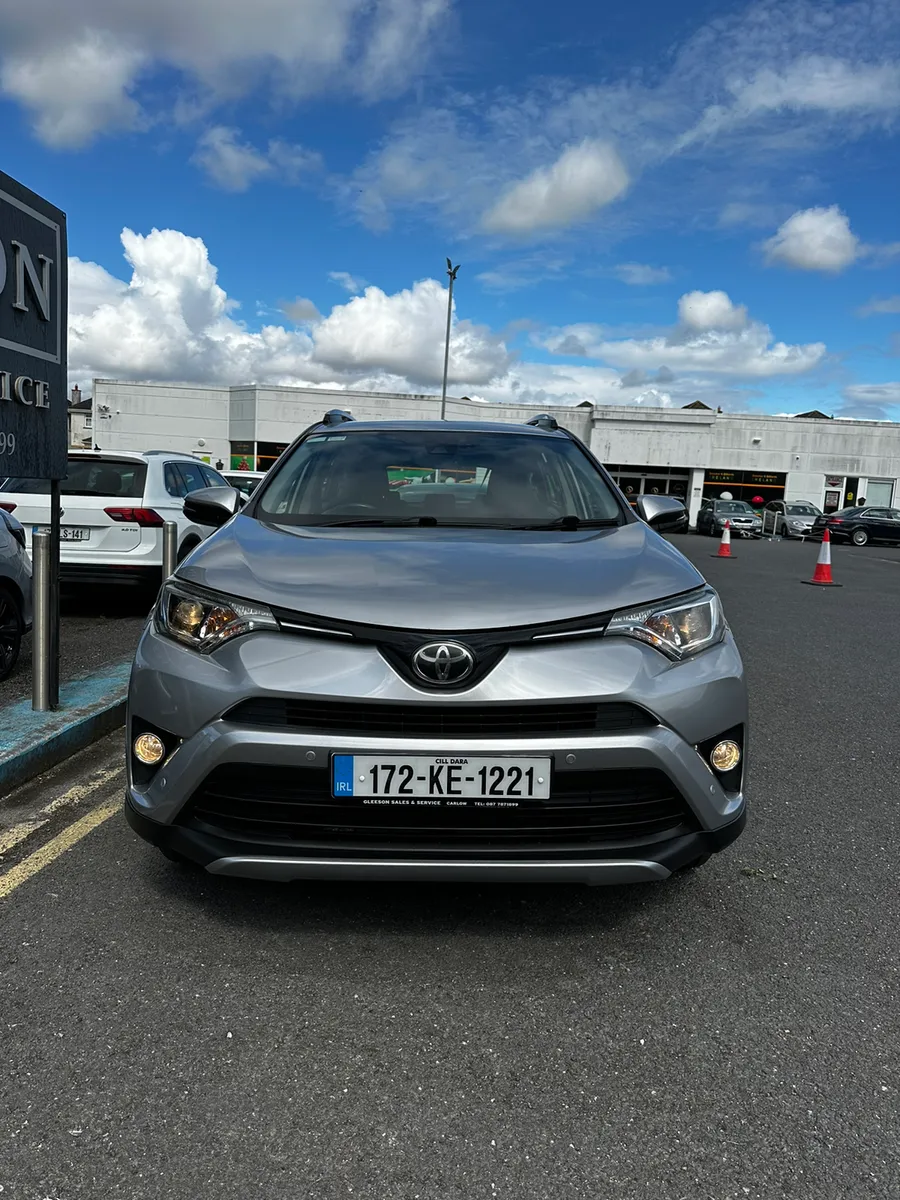 172 Toyota Rav-4 2.0 D4D Luna Sport - Image 3