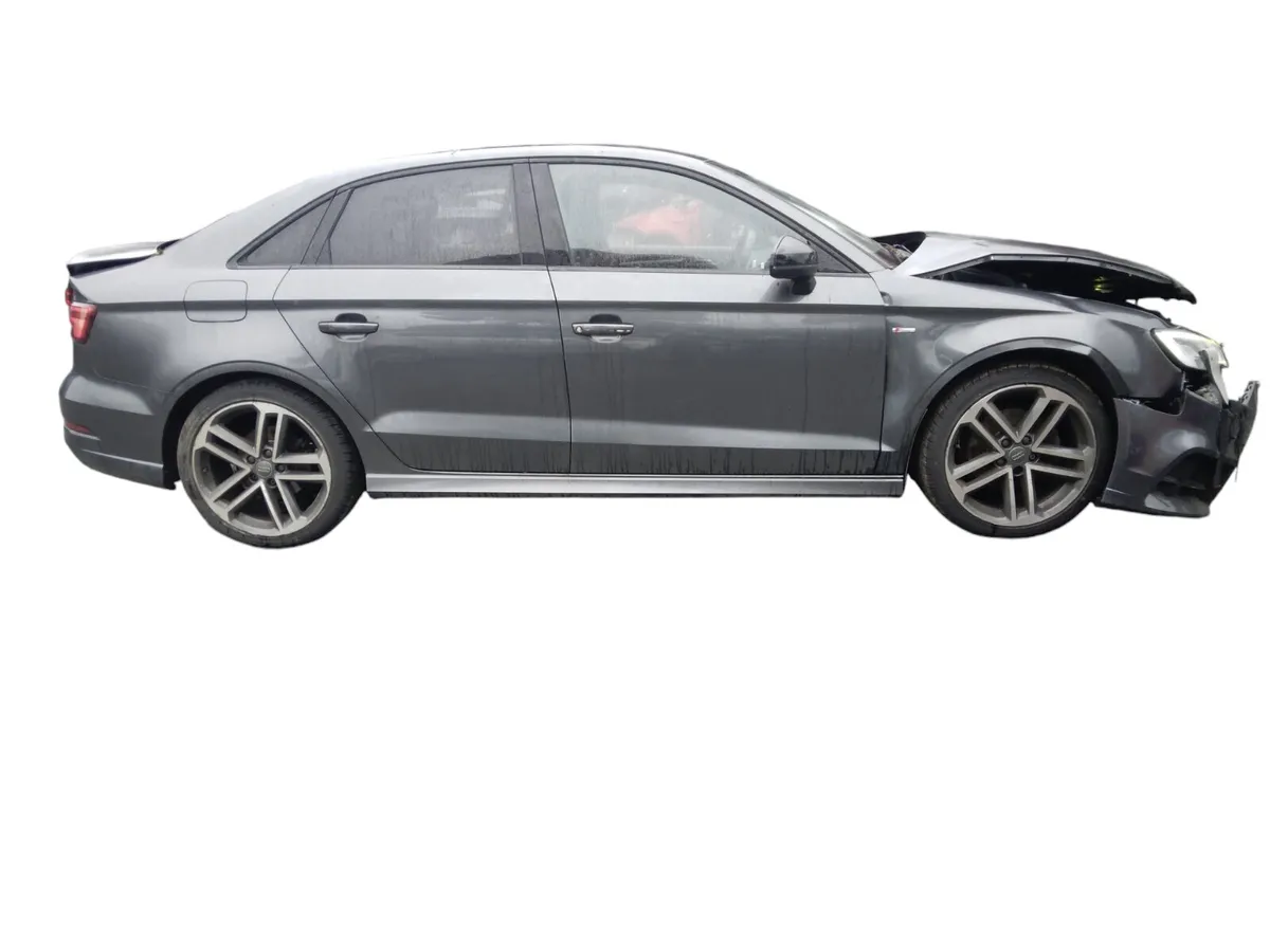 2017 AUDI A3 S LINE For Breaking/Dismantling - Image 2