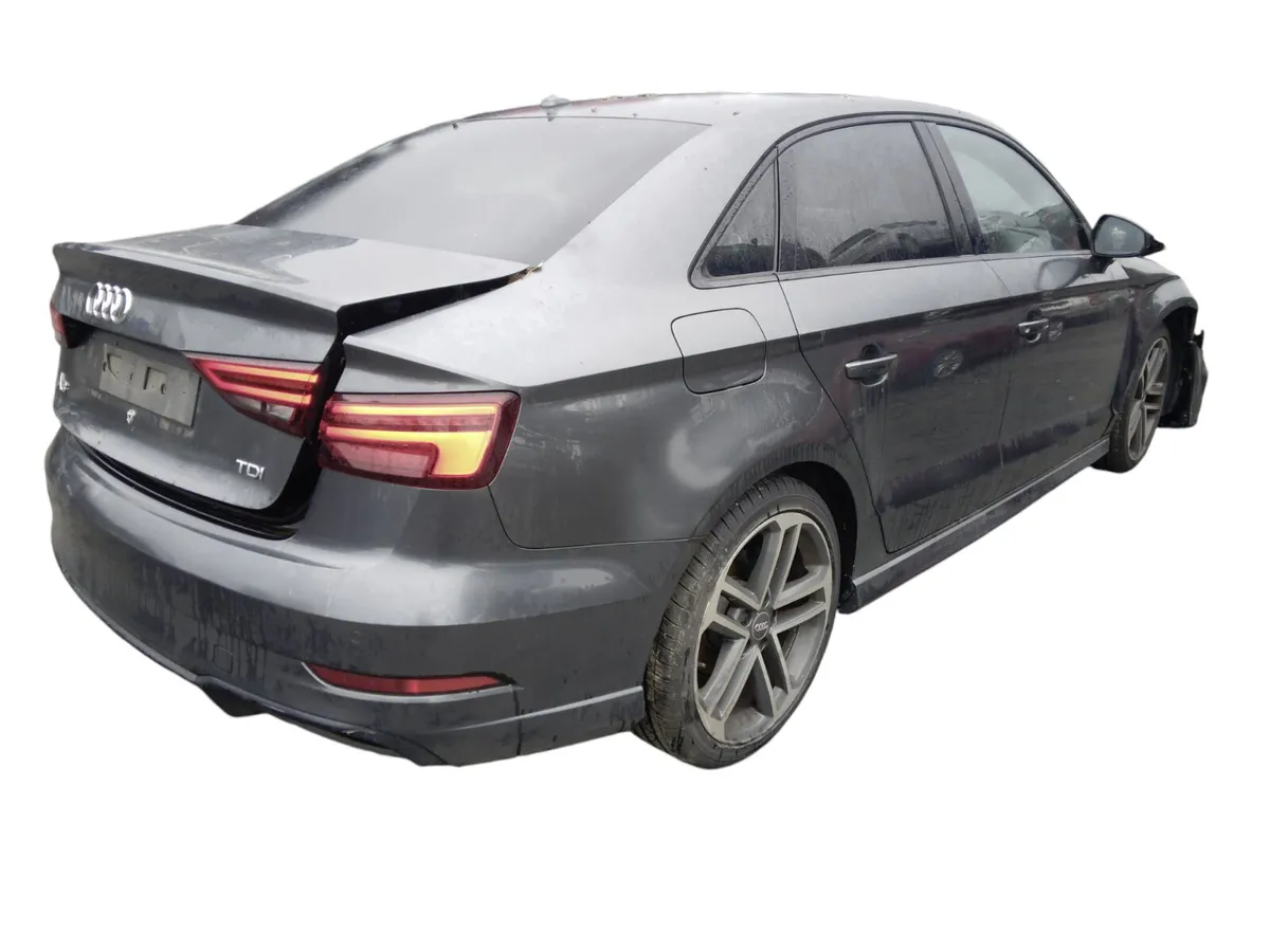 2017 AUDI A3 S LINE For Breaking/Dismantling - Image 3