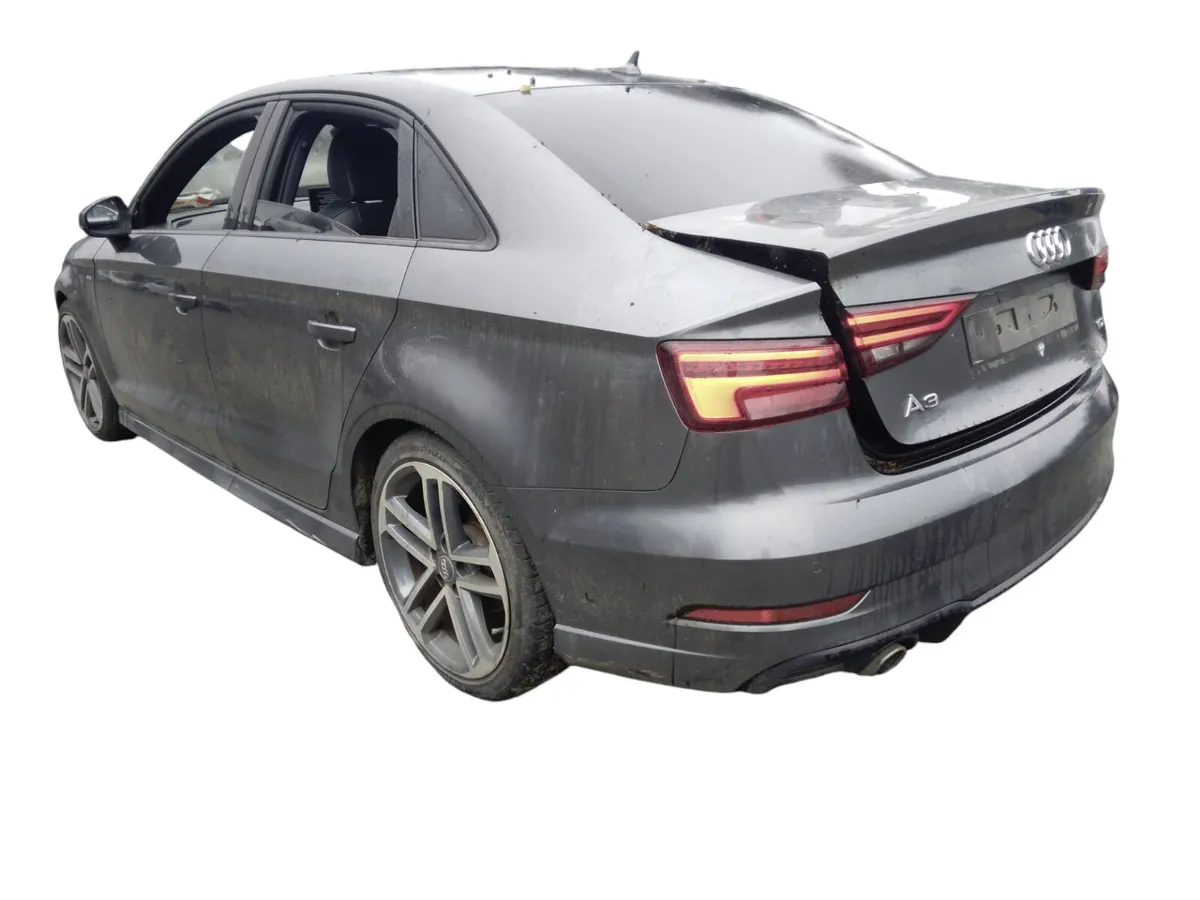 2017 AUDI A3 S LINE For Breaking/Dismantling - Image 4