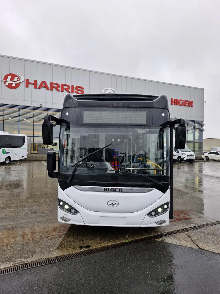 Higer Azure 46 Seat Low Floor Electric Bus - Image 2