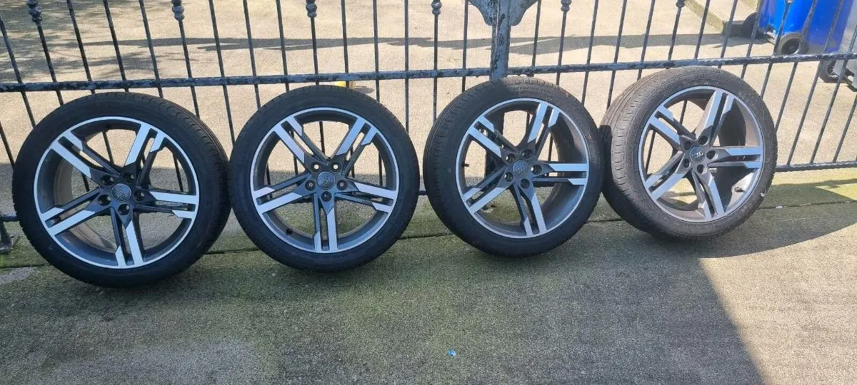 GENUINE AUDI A4  ALLOYS - Image 1