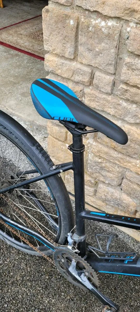 Cube Bicycle - Image 4