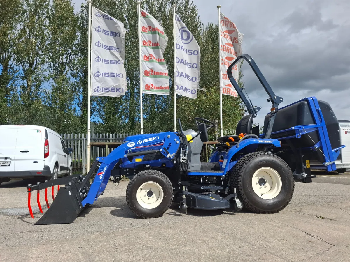 ISEKI TM 3267 Compact Tractor - Image 4