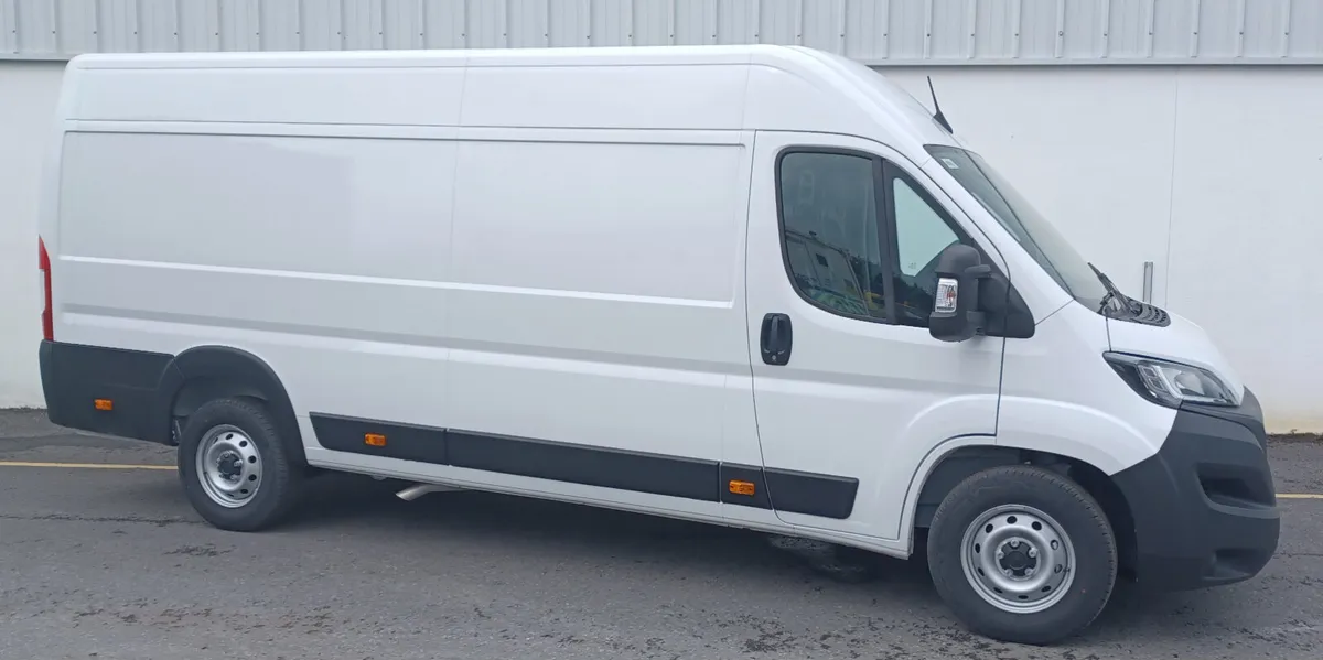 Fiat Ducato Maxi 2.2 180bhp Extra long wheelbase - Image 2