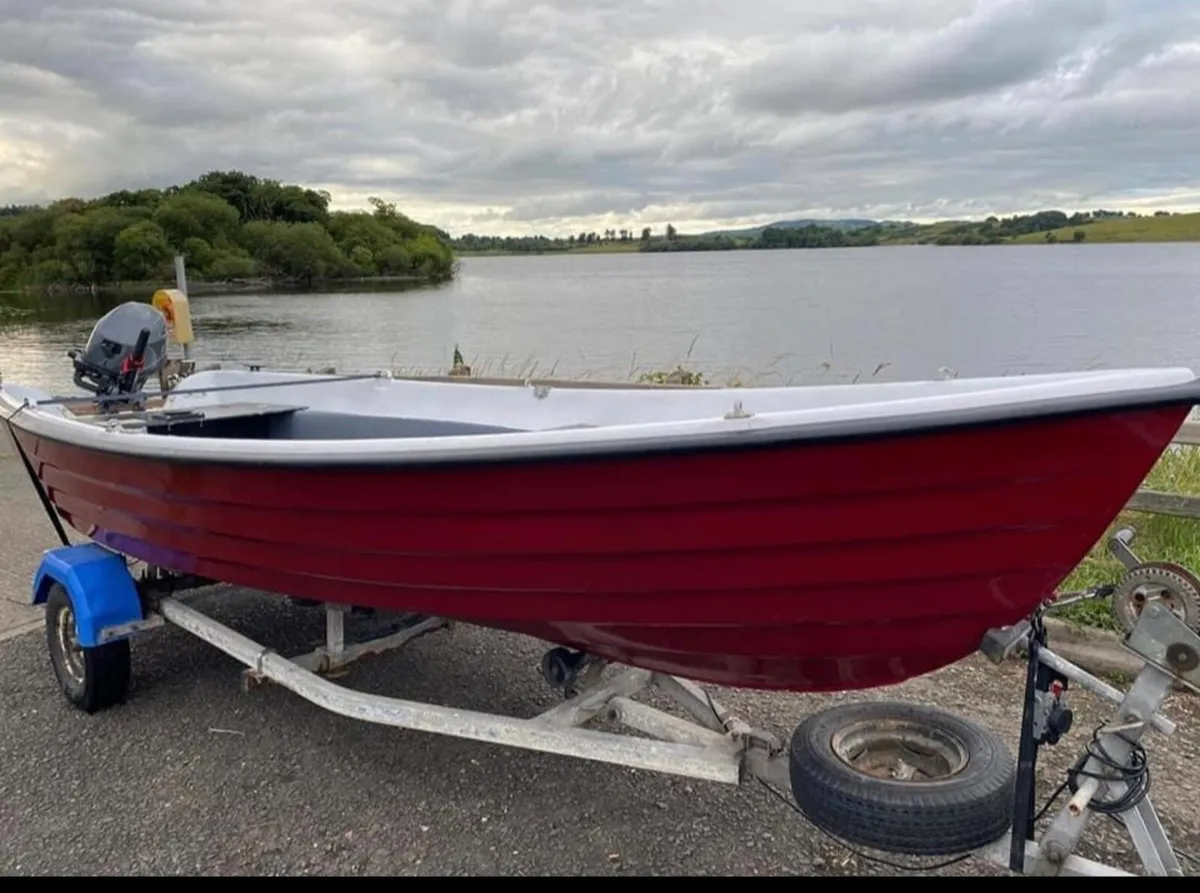 Fibreglass Boat - Image 2