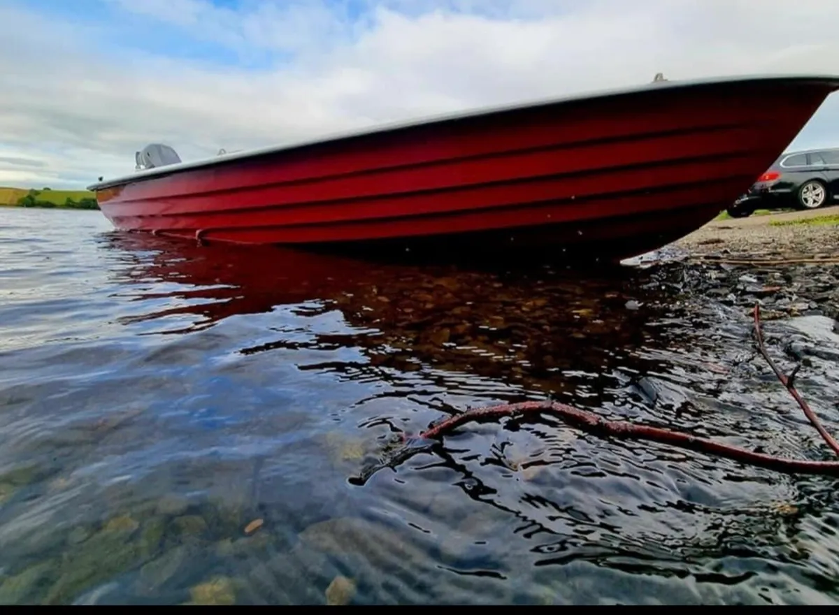 Fibreglass Boat - Image 3