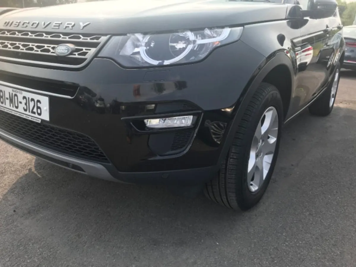 Land Rover Discovery Sport 2 0 ED4 SE TEC - Image 3