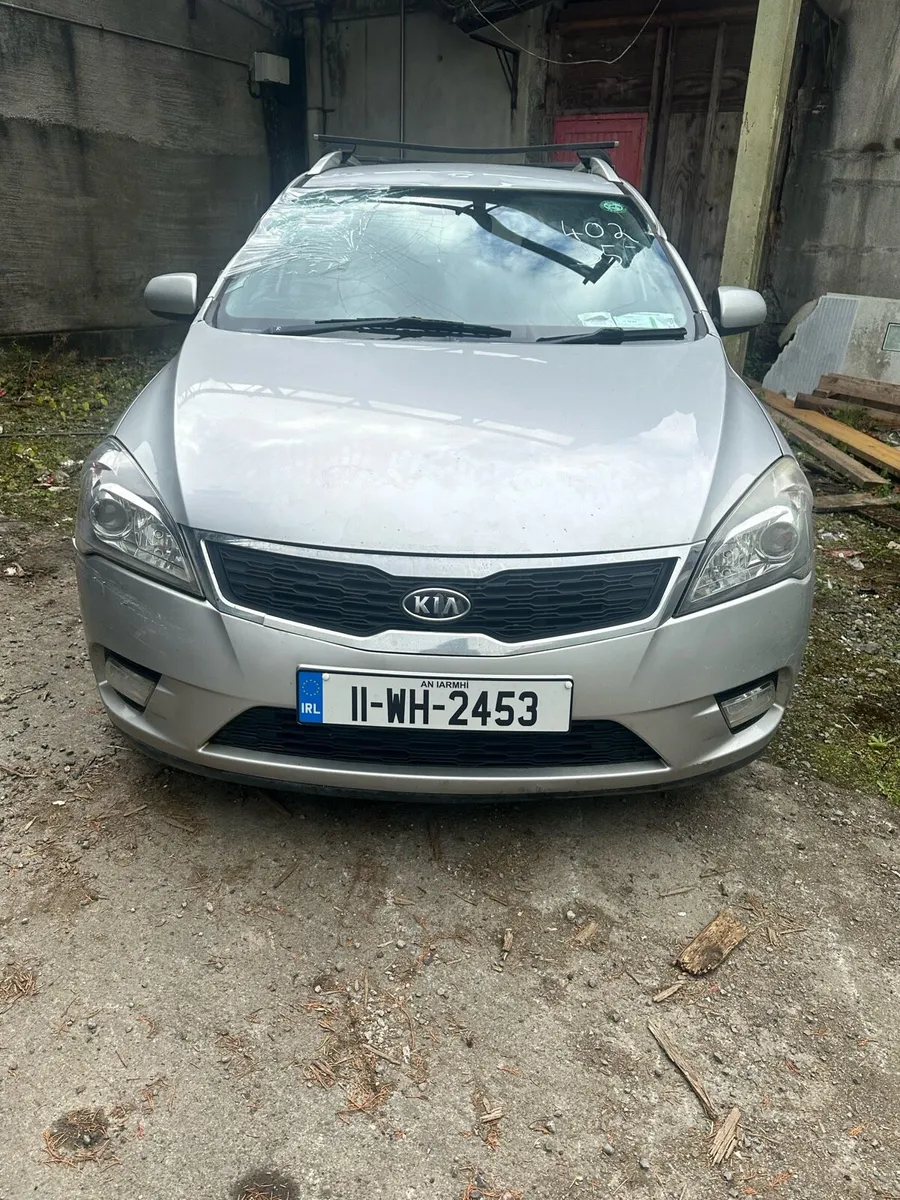 Kia ceed 2011 - Image 2