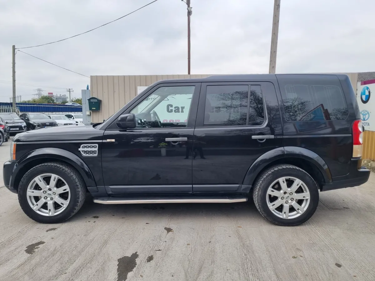 11 Land Rover Discovery 4 3.0D V6 Crew Cab Low Mil - Image 2