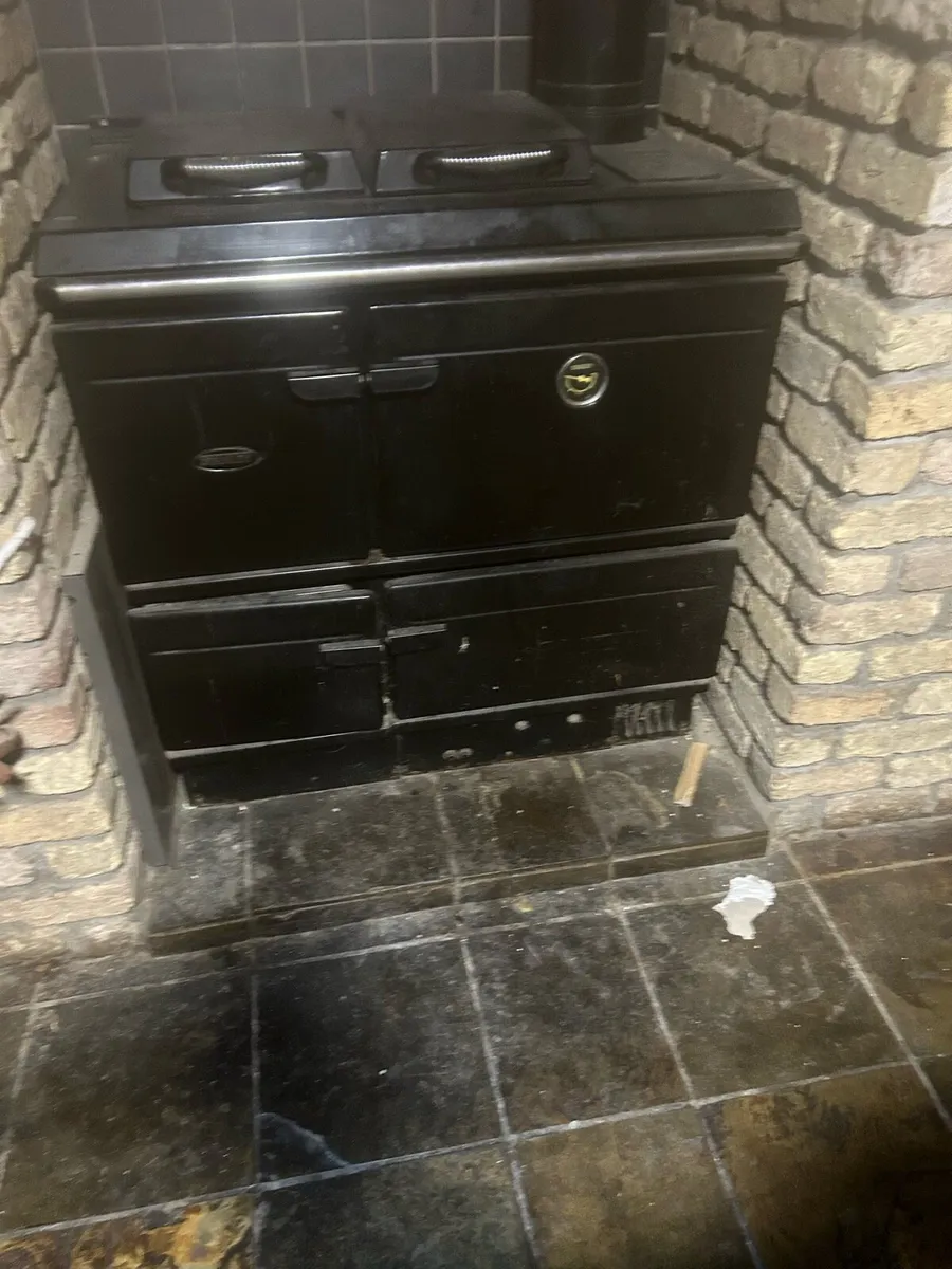 Stanley cooker/oil boiler for sale in Co. Dublin for €499 on DoneDeal