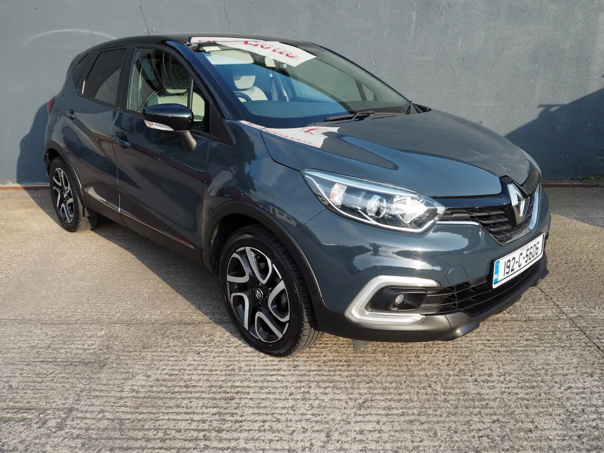 Renault Captur Iconic S Nav Low Mileage Great Spec - Image 3