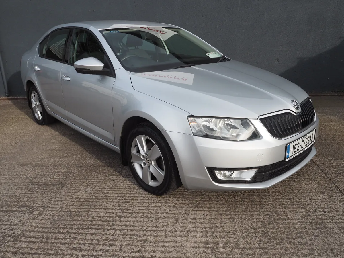 Skoda Octavia 5dr Ambition Low Kms Exceptional! - Image 3