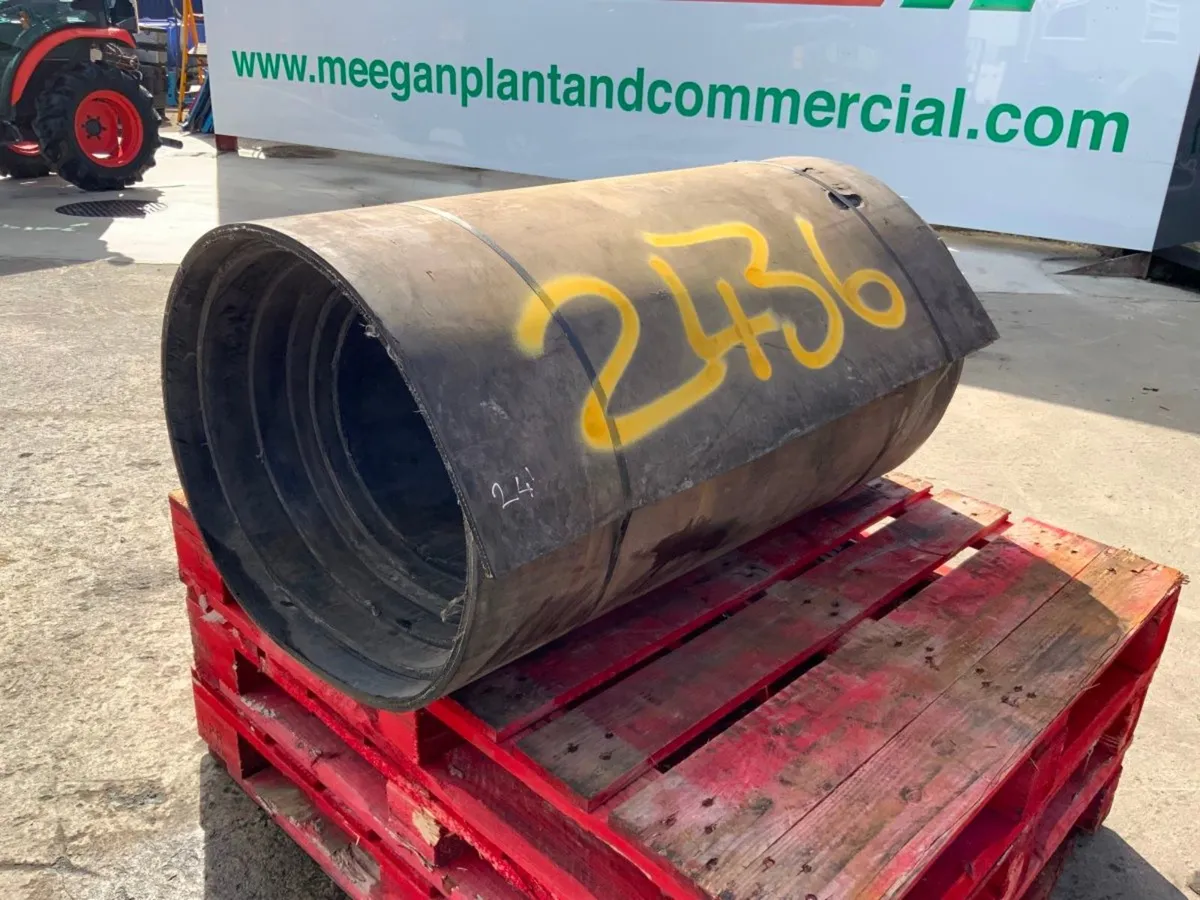24ft x 36" RUBBER CONVEYOR MATTING.......2463. - Image 3