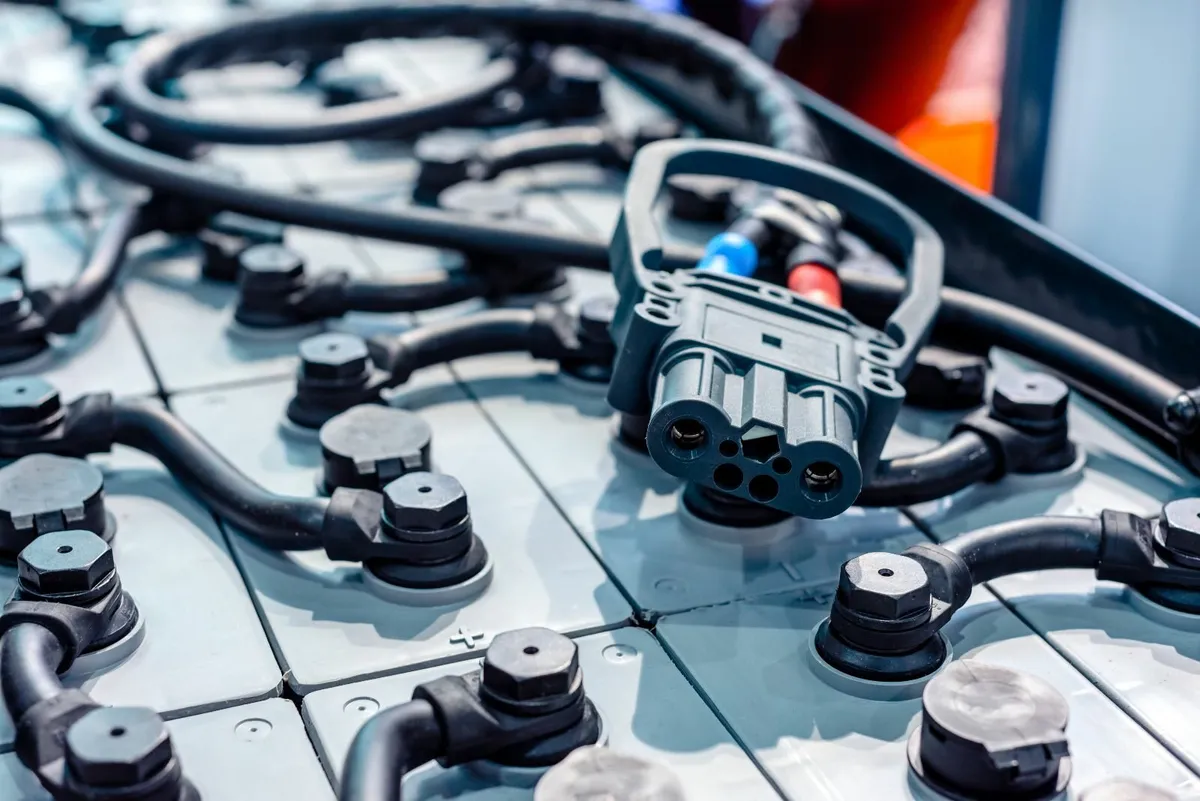 Forklift Batteries & Chargers - Image 1