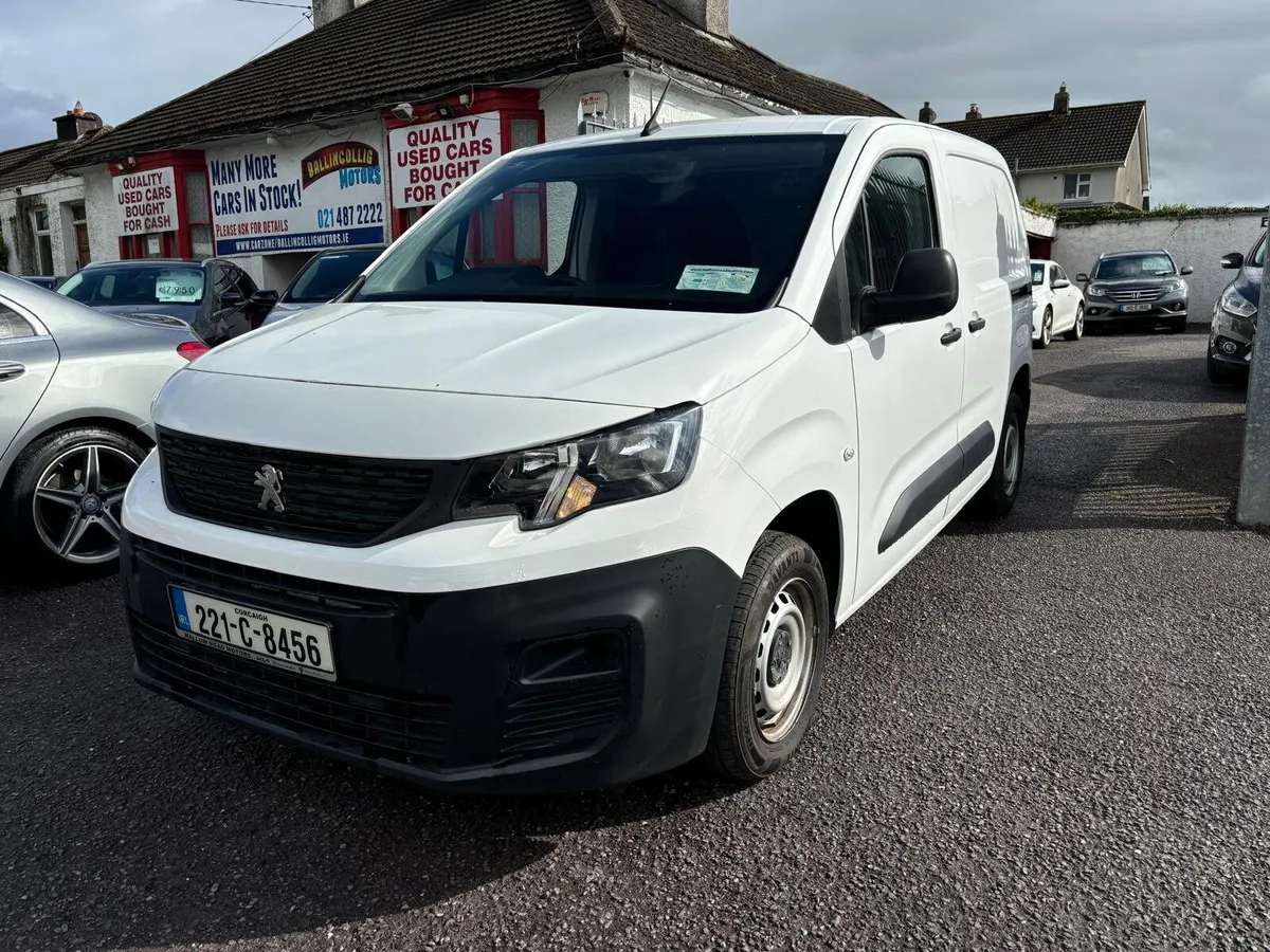 Peugeot Partner 2022   1.5 HDI  3 SEATS - Image 2