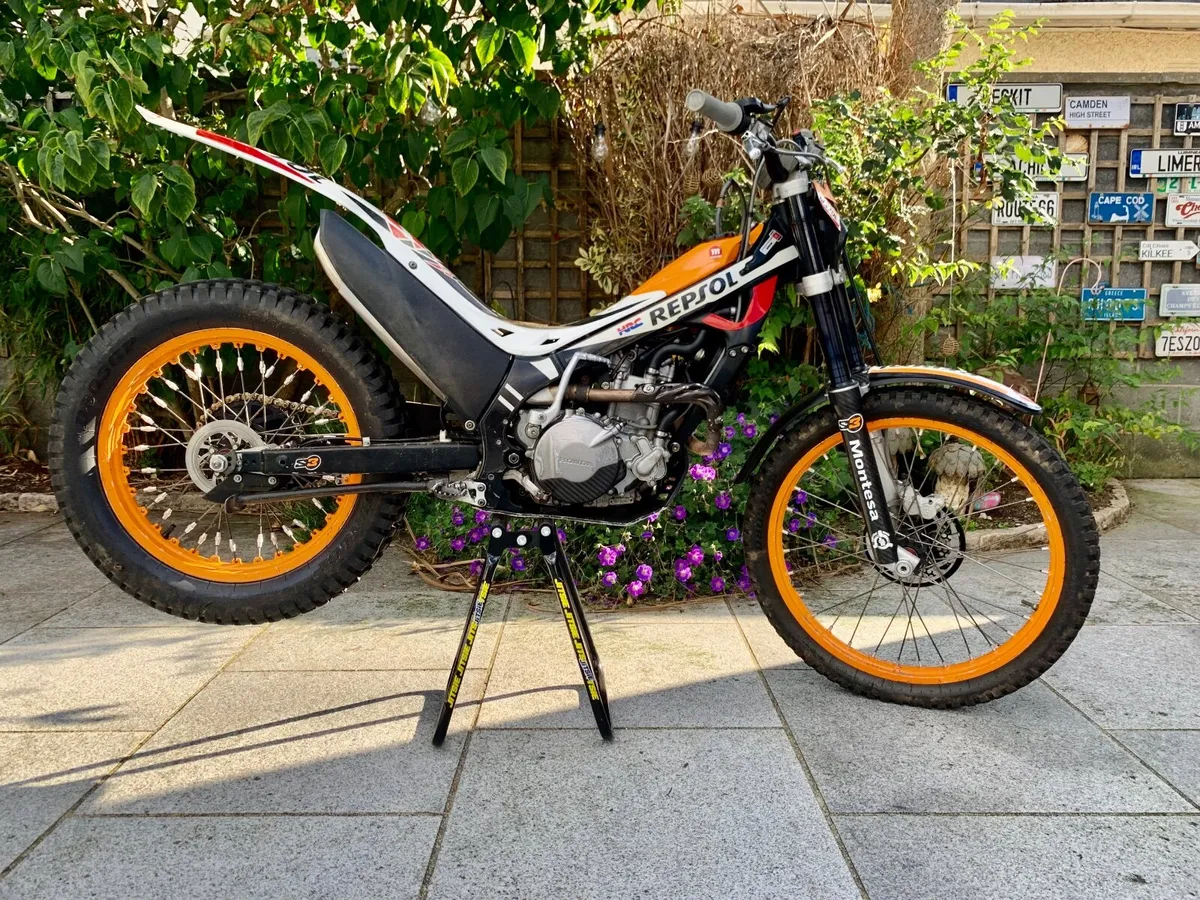 MONTESA COTA 4RT Trials Bike - Image 1