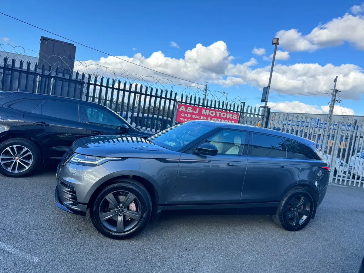 18 Land Rover Velar R Dynamic - Image 3