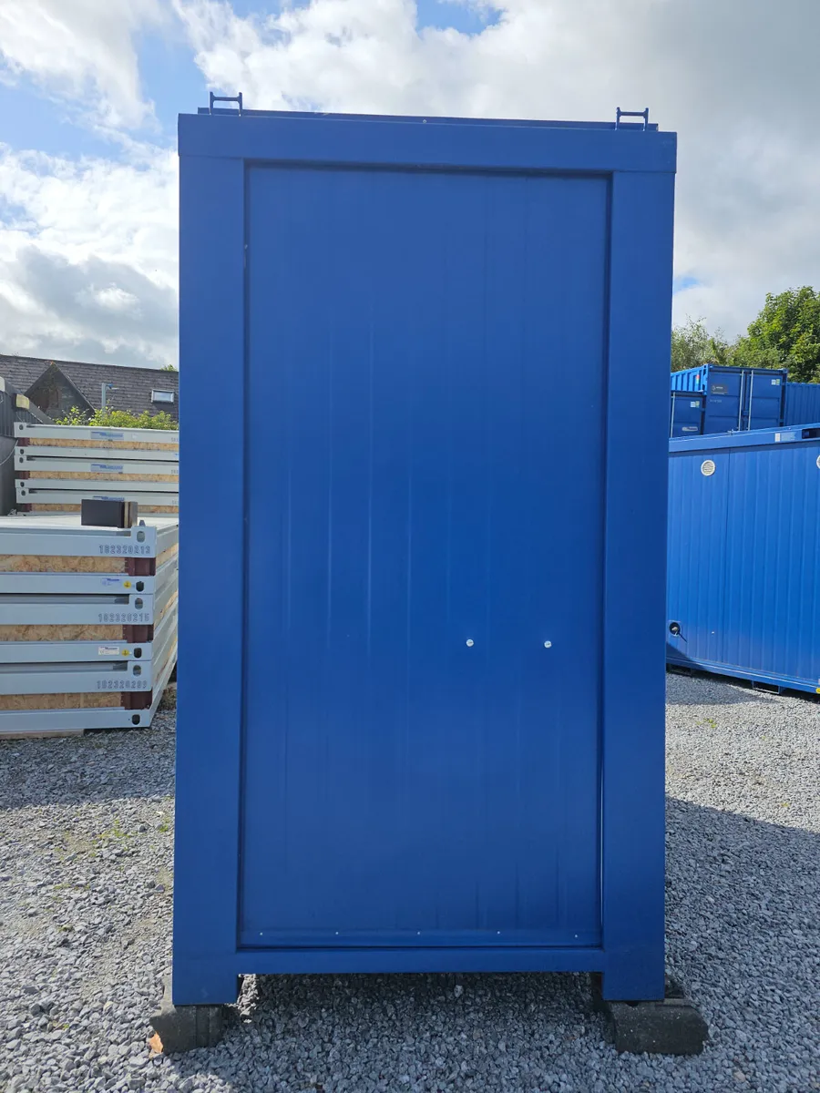 Double Portable Toilet Blocks 8ft - Blue - Image 2