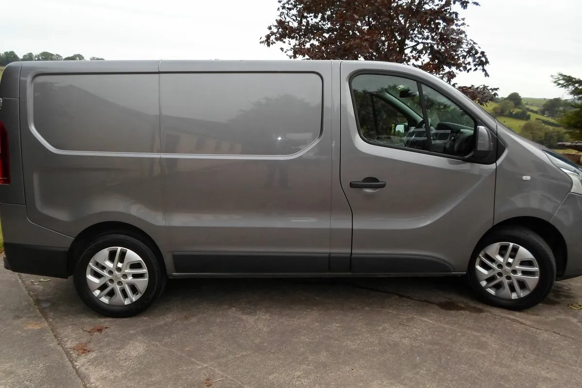 Renault Trafic 2018 - Image 3