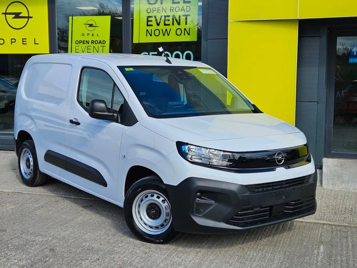Opel Combo L1h1 Komfort 1.5 100PS 5 Year Warranty - Image 1