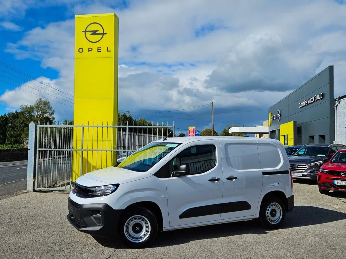 Opel Combo L1h1 Komfort 1.5 100PS 5 Year Warranty - Image 1