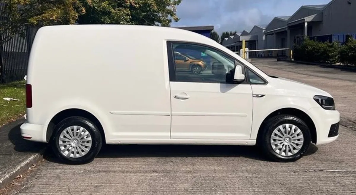 2019 Volkswagen Caddy 2.0 Litre - Image 3