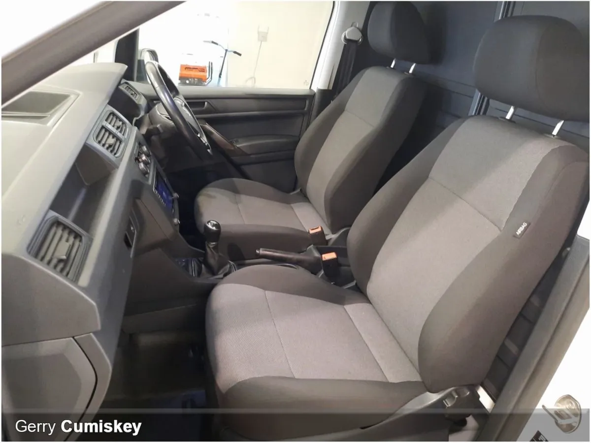 Volkswagen Caddy 2.0tdi 102BHP Aircon Sat Navigat - Image 2