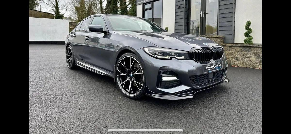 BMW 330 Msport petrol hybrid - Image 2
