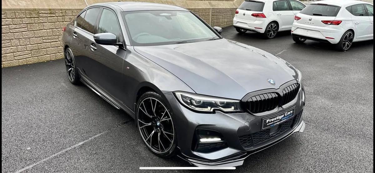 BMW 330 Msport petrol hybrid - Image 3