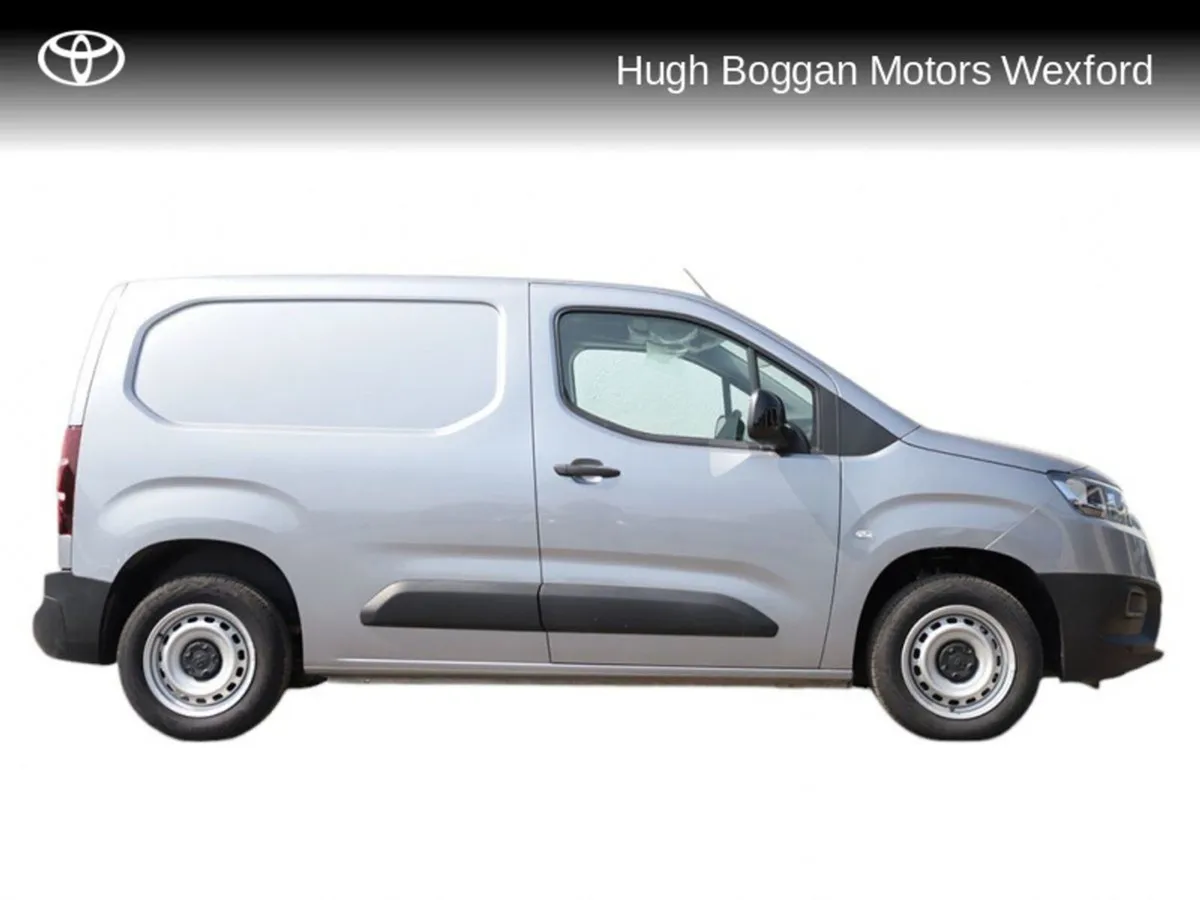 Toyota Proace 1.5 GX Swb  BIG Demo Sale - Image 3