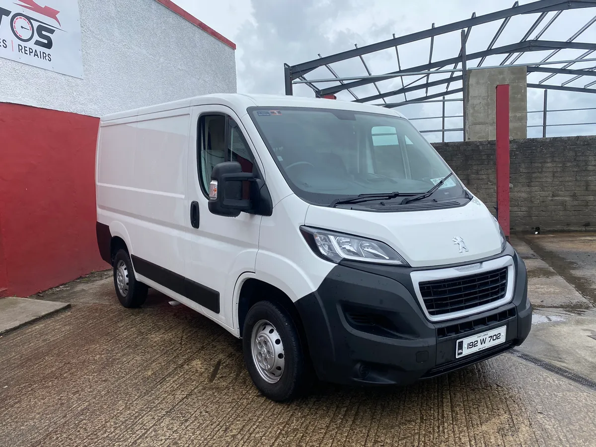 2019 PEUGEOT BOXER SWB FINACE WARRANTY DELIVERY - Image 3