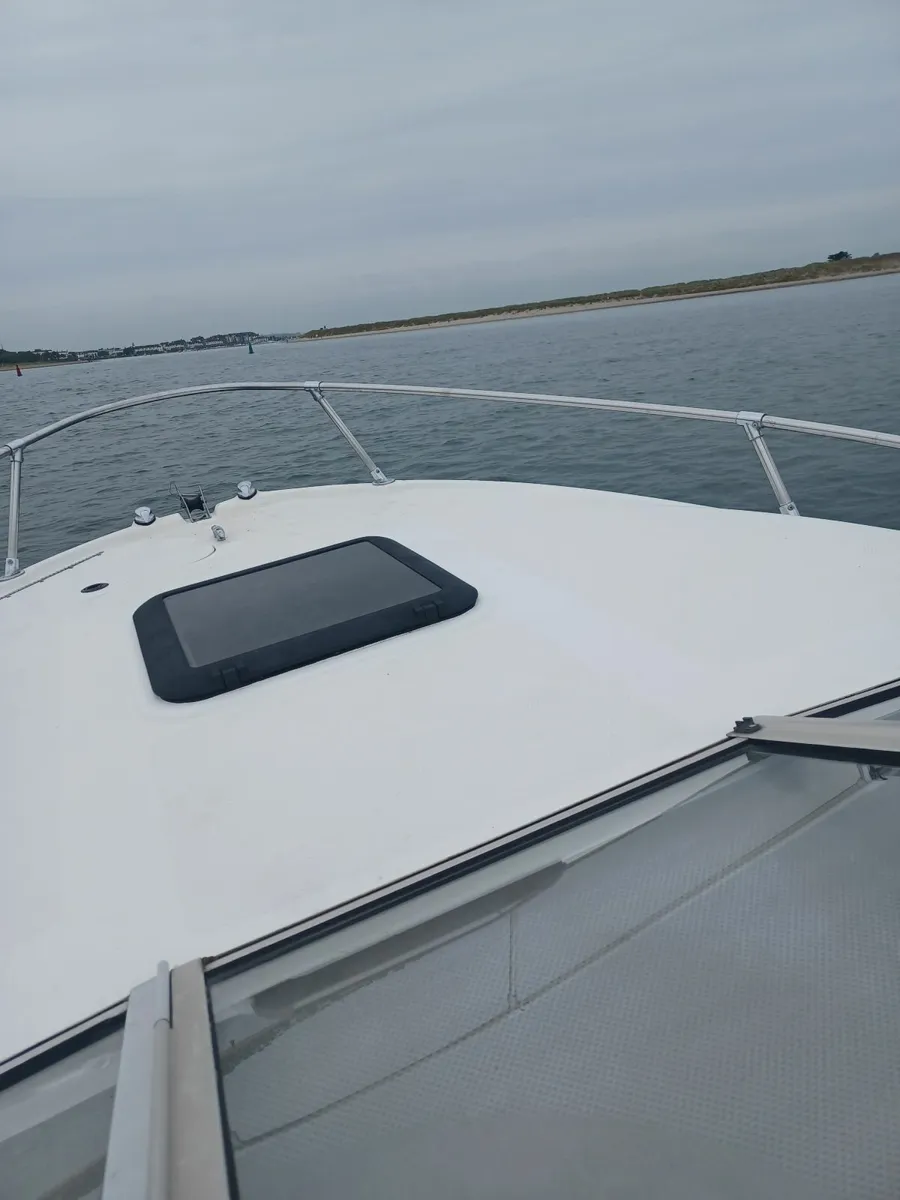 Bayliner 2152 cabin cuddy - Image 4