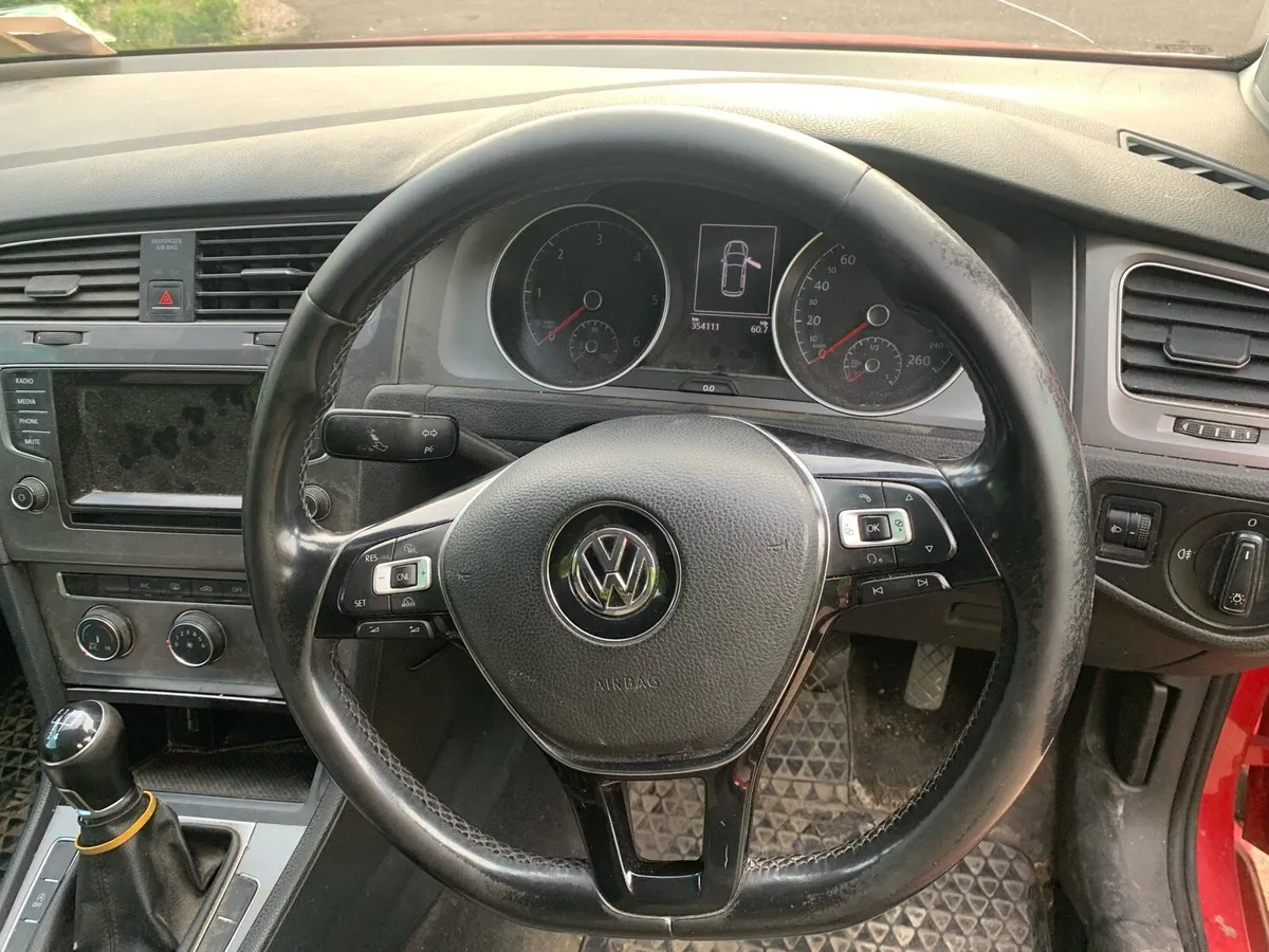 Mk7 golf 1.6tdi for breaking - Image 4