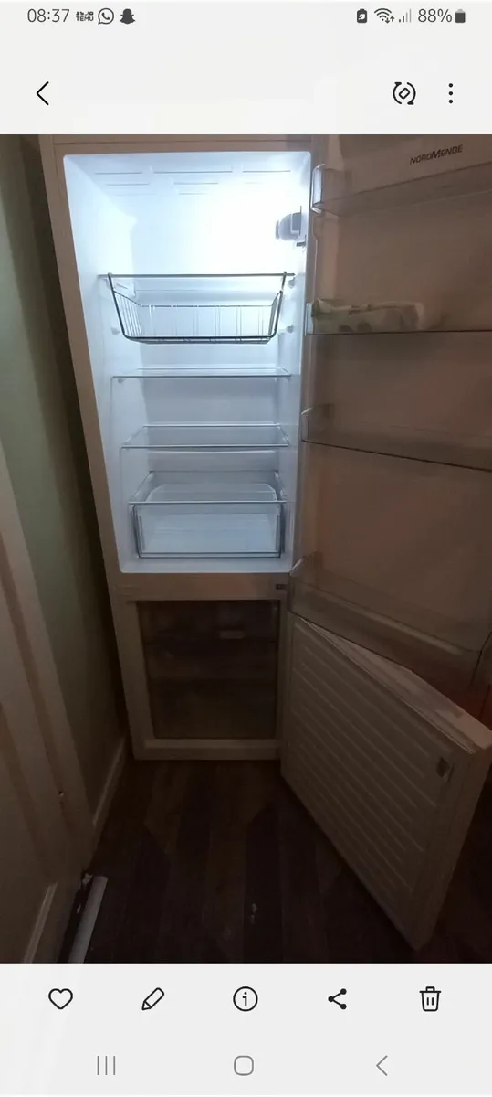 Fridge freezer and Gas cooker for sale in Co. Longford for €500 on DoneDeal