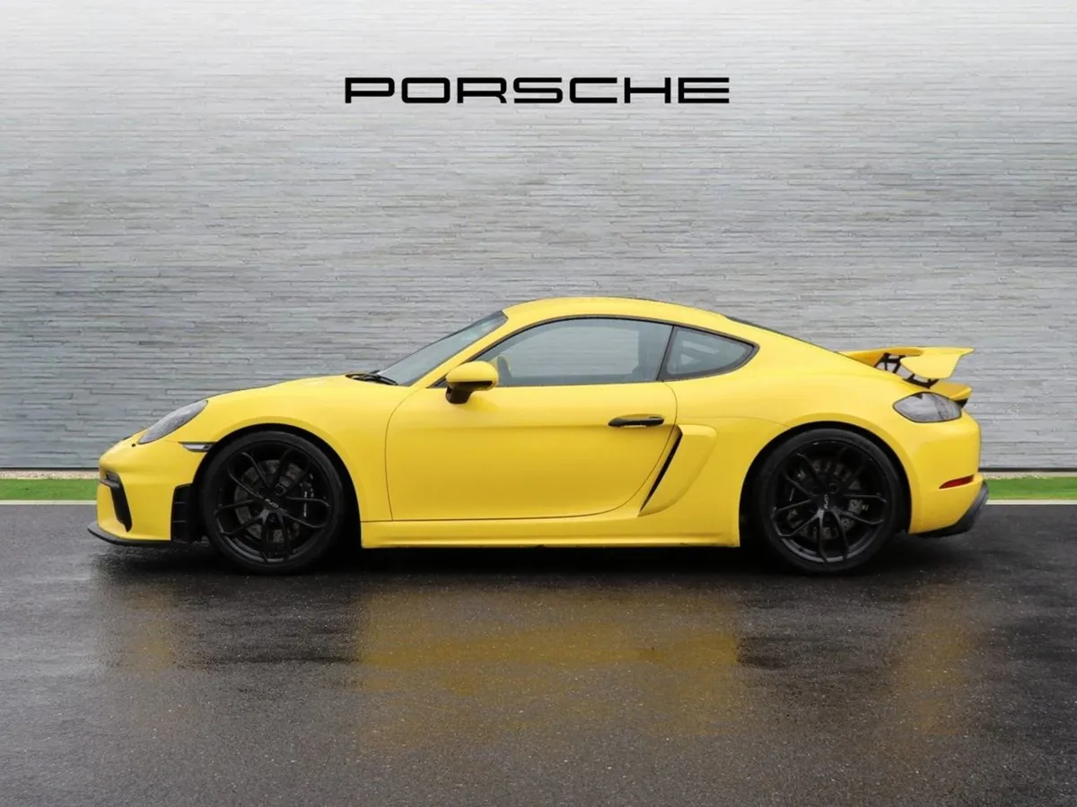 Porsche Cayman GT4 - Image 4