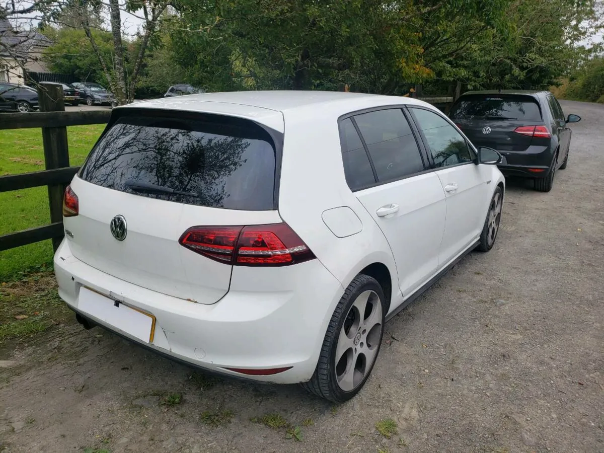 2013 Volkswagen Golf TDI Breaking - Image 2