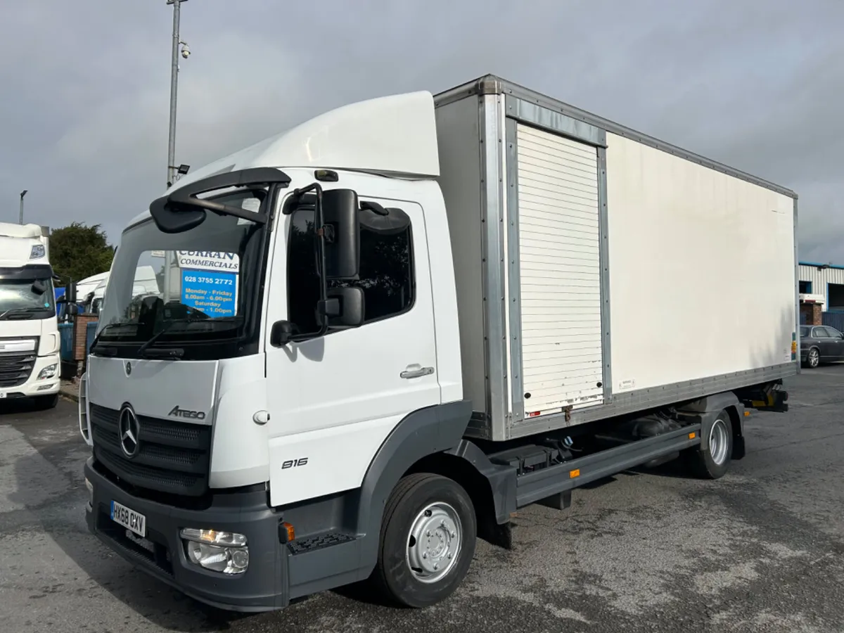 2018 Mercedes Atego 816 7.5 ton on air 20ft box - Image 1