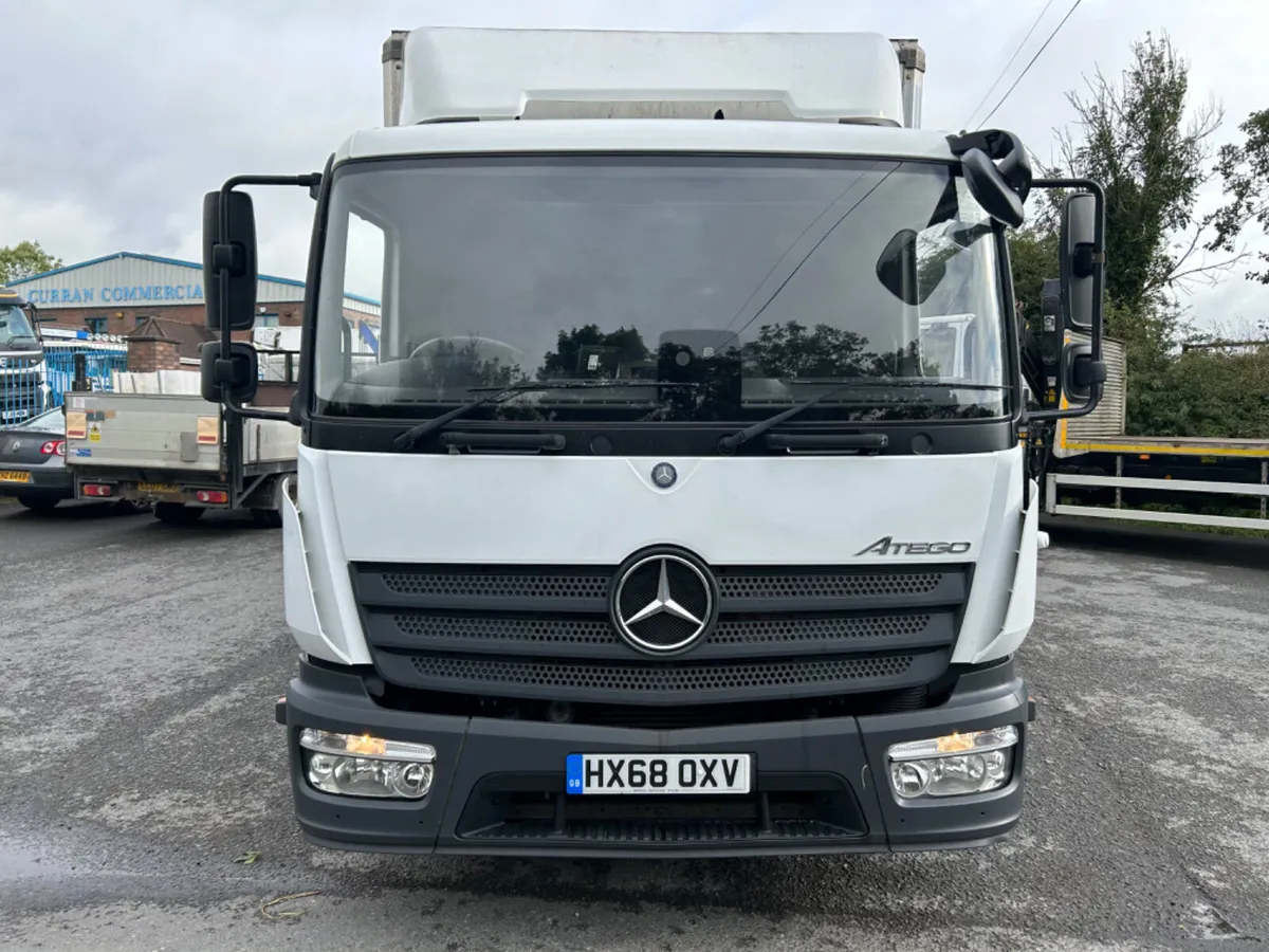 2018 Mercedes Atego 816 7.5 ton on air 20ft box - Image 2