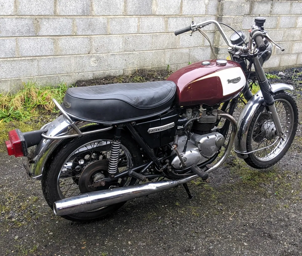 Triumph Bonneville T140v 1977 - Image 3