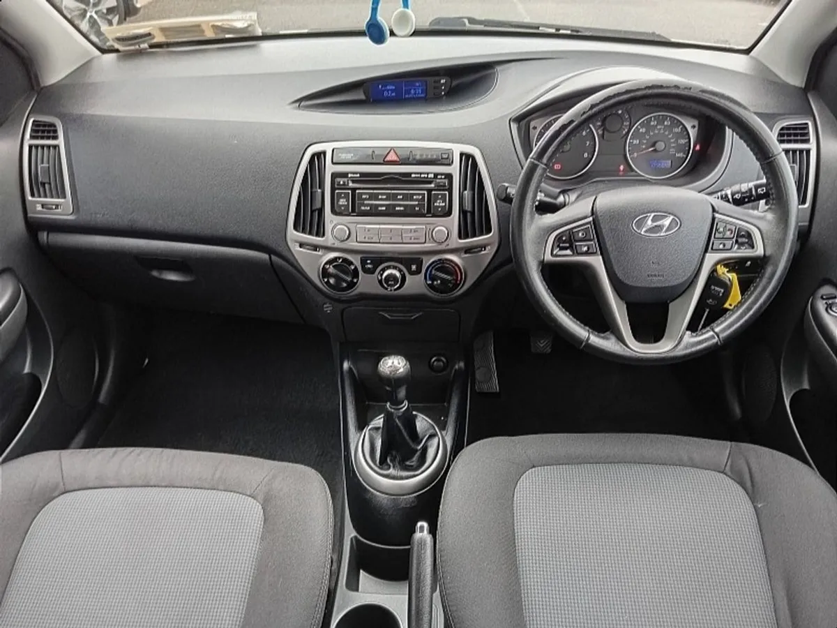 Hyundai i20 1.2 Classic - Image 3