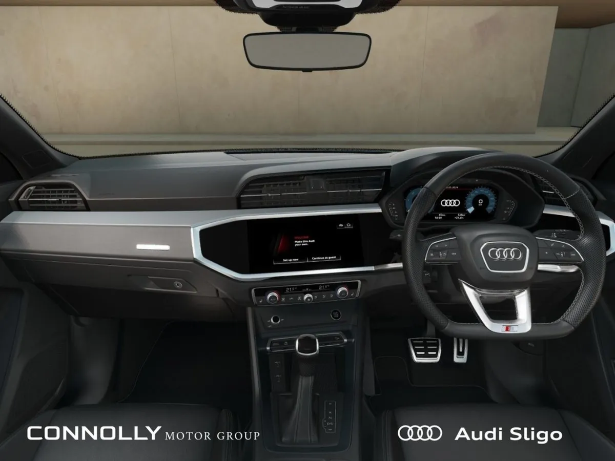 Audi Q3 2.0tdi 150HP S Line Auto - Comfort Pack - - Image 4