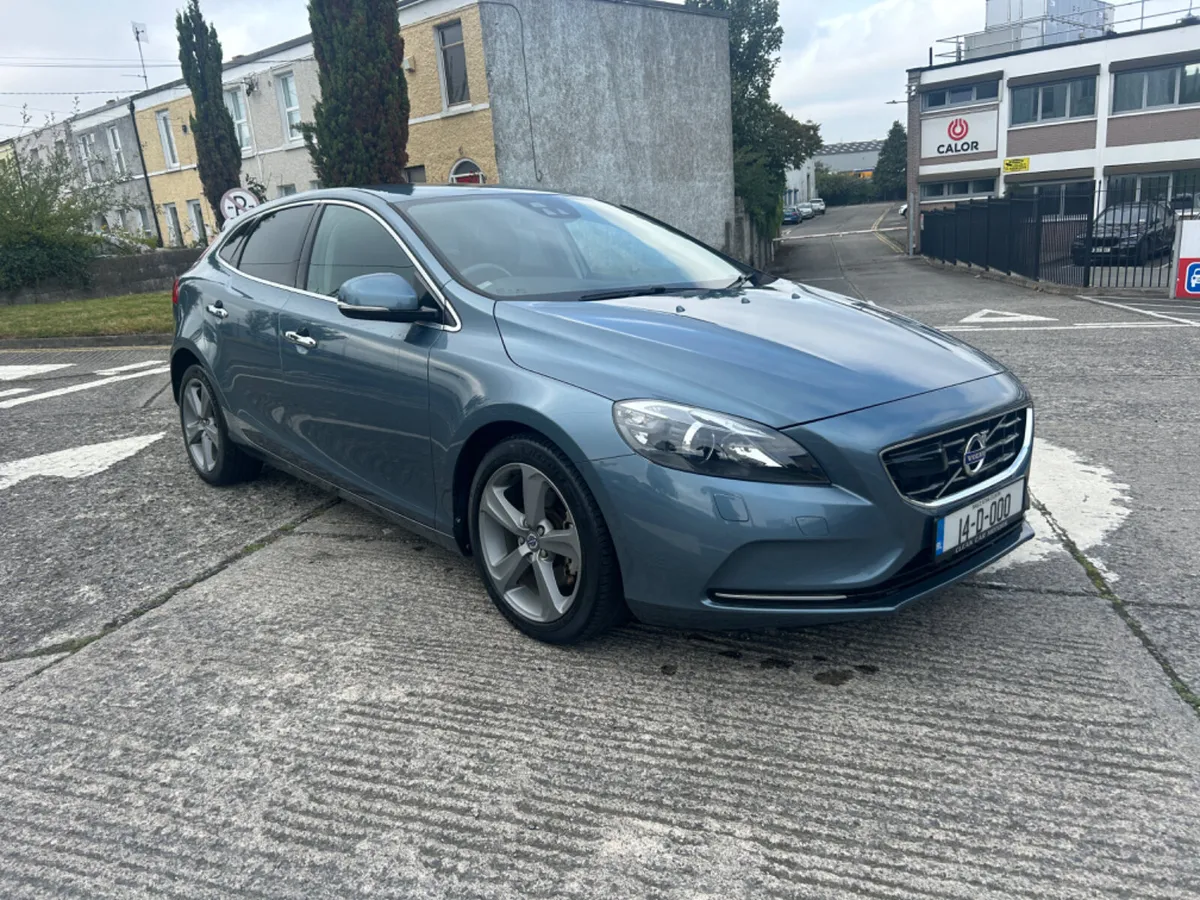 Volvo V40 2014 - Image 4