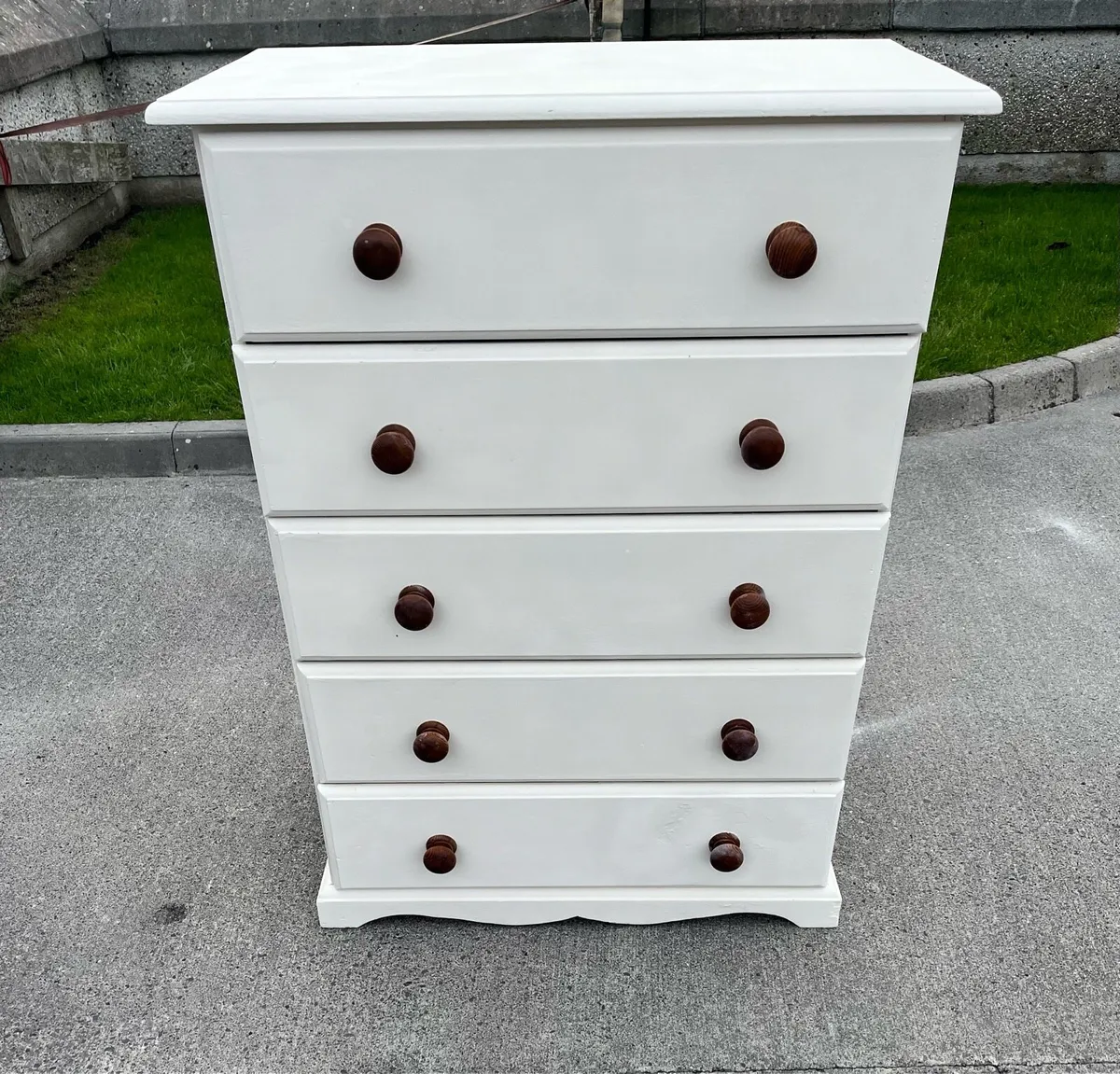 Chest of drawers for sale in Co. Galway for €120 on DoneDeal