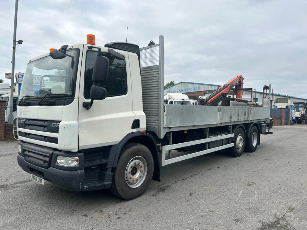 2012 Daf cf 75 310 6x2 flat with crane - Image 1